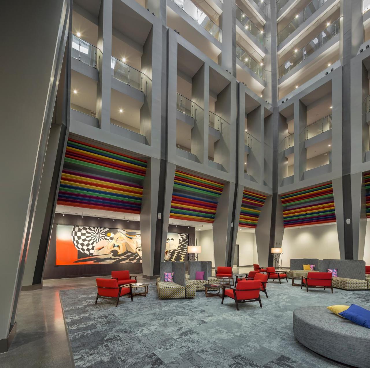 The Summit Hotel シンシナティ エクステリア 写真