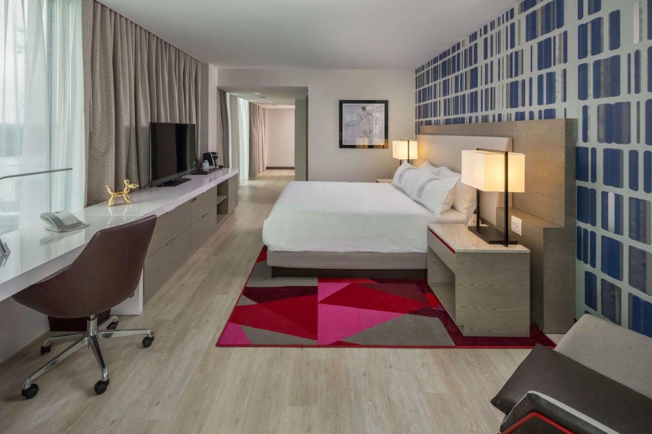 The Summit Hotel シンシナティ エクステリア 写真