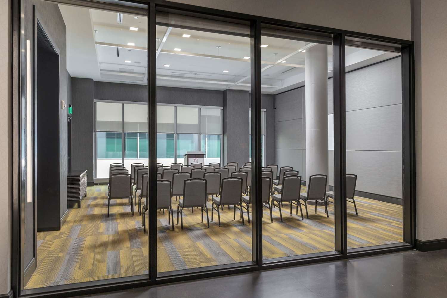 The Summit Hotel シンシナティ エクステリア 写真